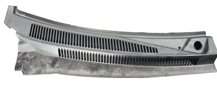 05-10 Jeep Passenger RH Side Windshield Defroster Cowl Grille Cover 55156852ag