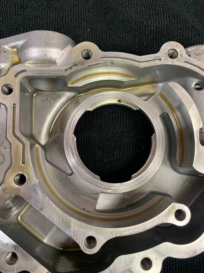 2011-2013 Dodge Charger Scat Pack 392 6.4l Genuine OEM Oil Pump 5038398AE