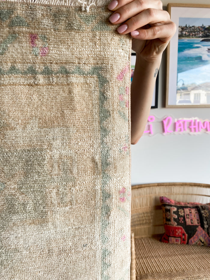 Aerglo Vintage Oushak Rug
