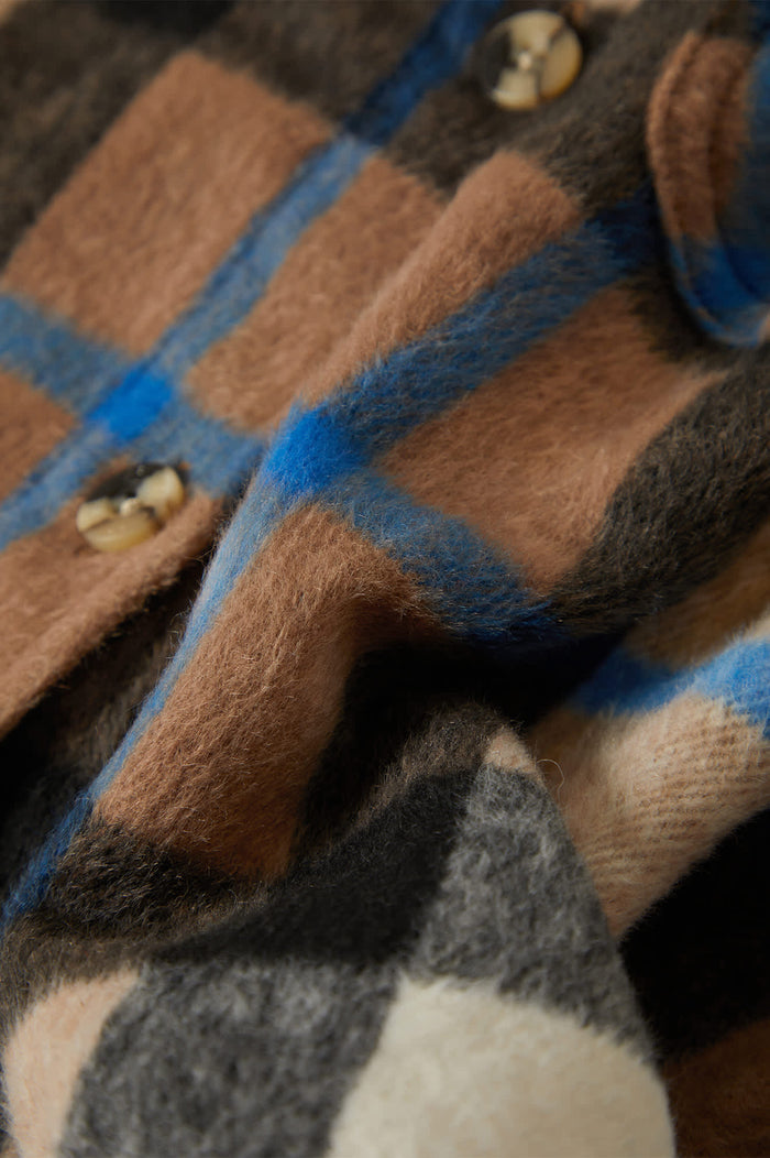 Women's Bowery Women's Soft Brushed Flannel in the color Washed Black/Sand - Additional Laydown image