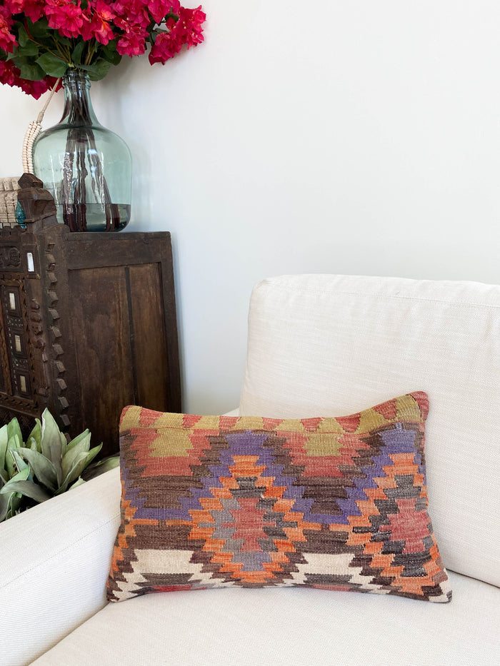Chauncey Lumbar Kilim Pillow (12x20)