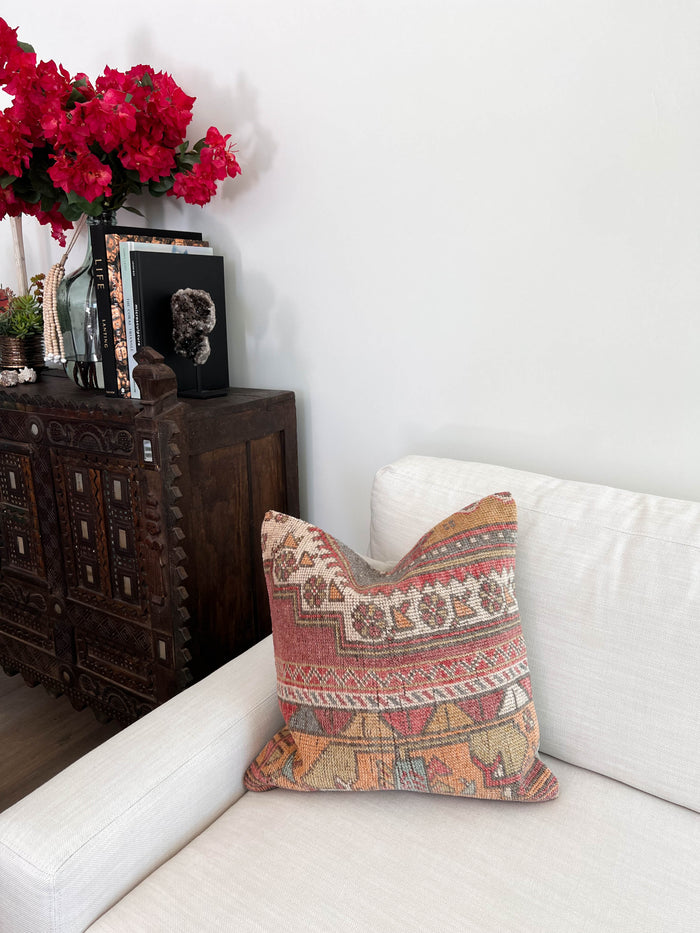 Handmade traditional Turkish oushak pillow cover made with vintage rugs 20x20