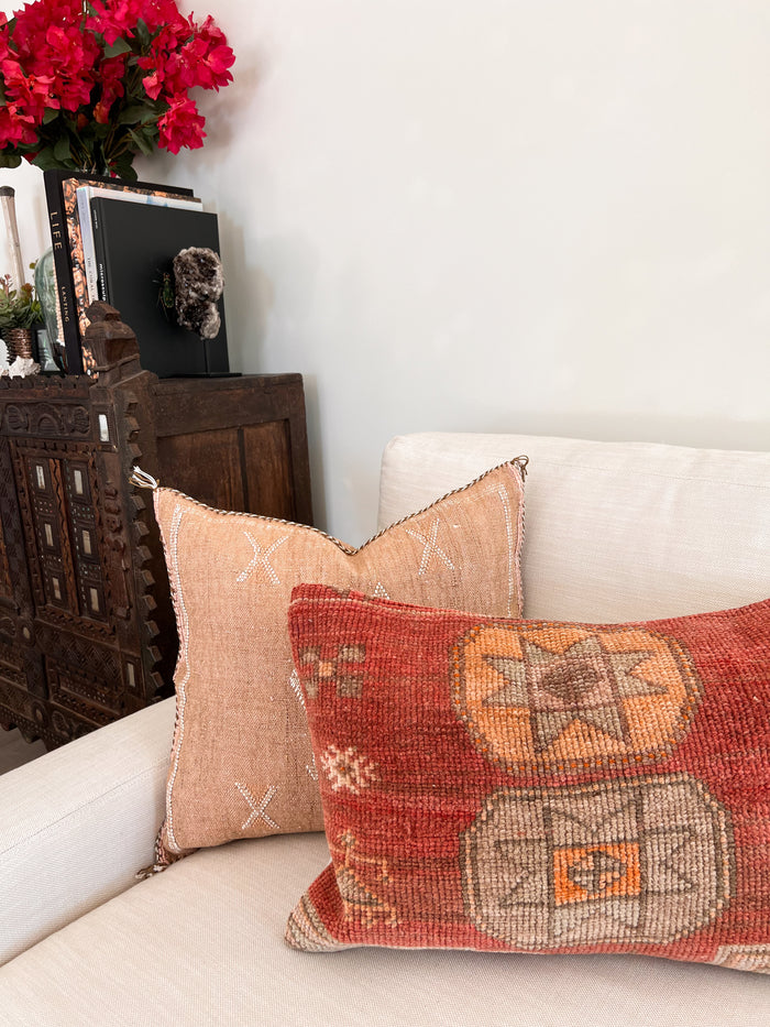 Handmade Turkish oushak pillow cover made with vintage rugs 16x24 red