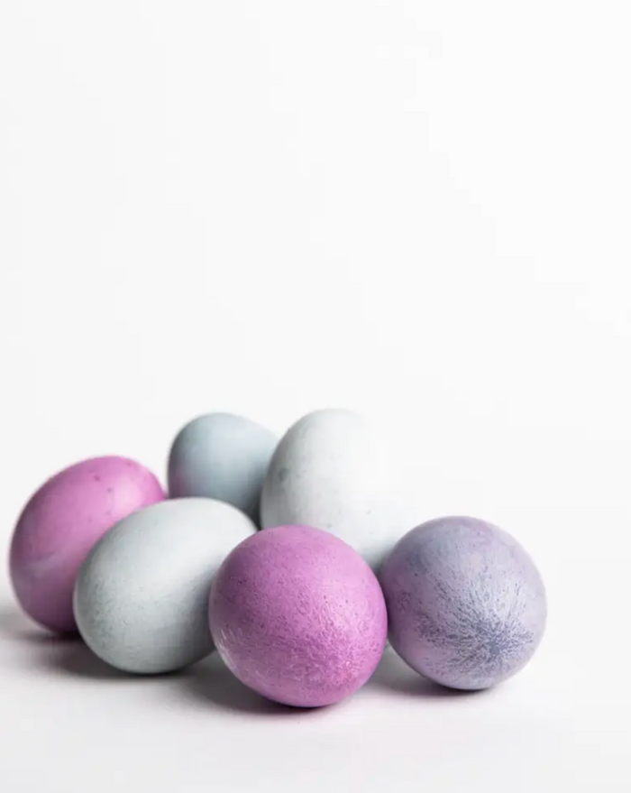 Egg coloring kit