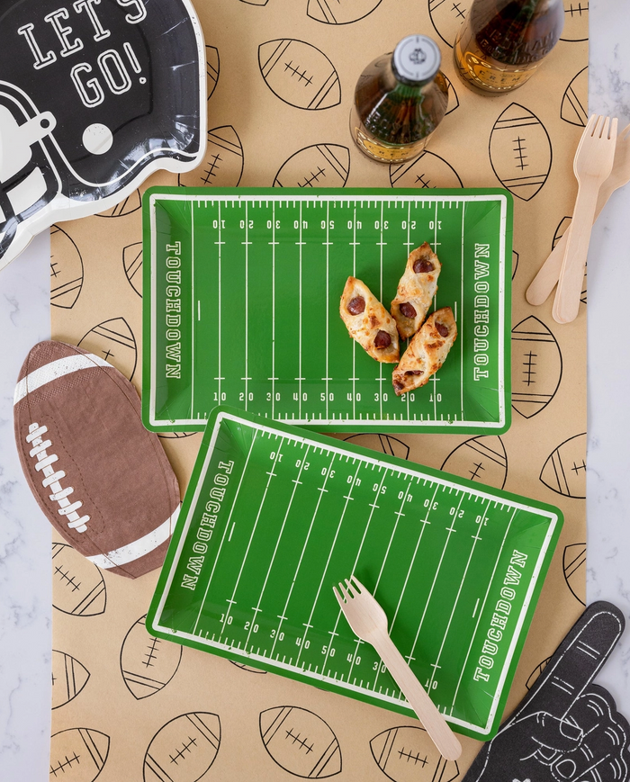 Football Kraft Table Runner