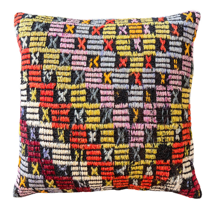 Gia Kilim Pillow (18x18)