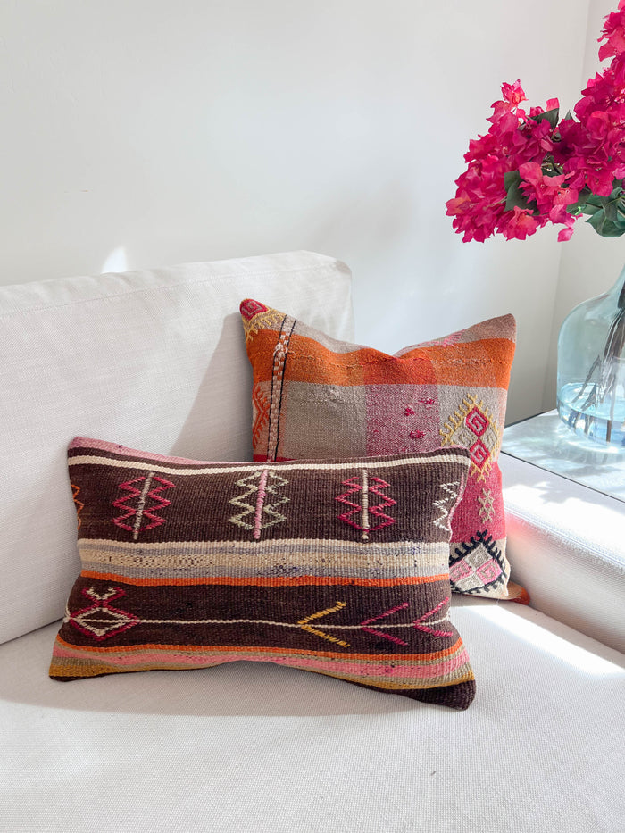 Glenn Lumbar Kilim Pillow (12x20)