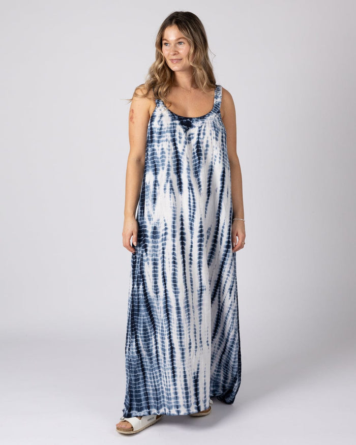 Melda  Womens Oversized Midi Dress in Blue