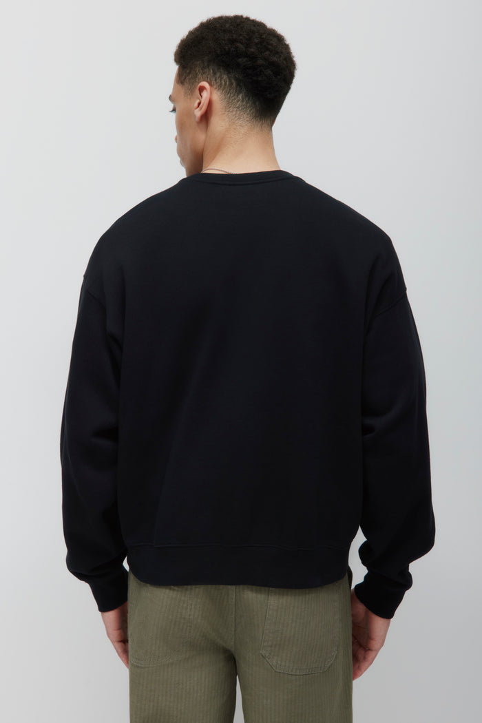 Men's Essential Sweatshirt in Black