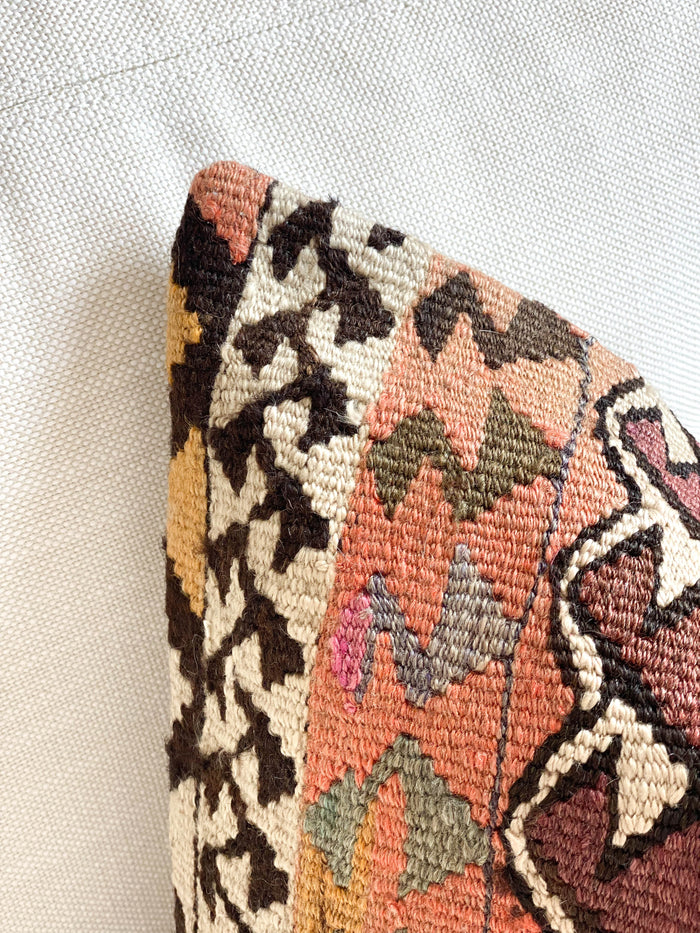 Handmade traditional Turkish kilim pillow cover made with vintage rugs 18x18 green pink orange