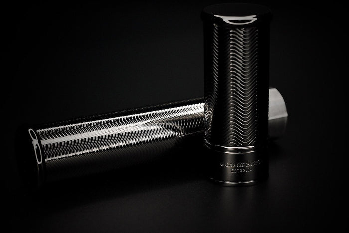 Prometheus Single Cigar Tube - Gunmetal (H-TUBE-TM)