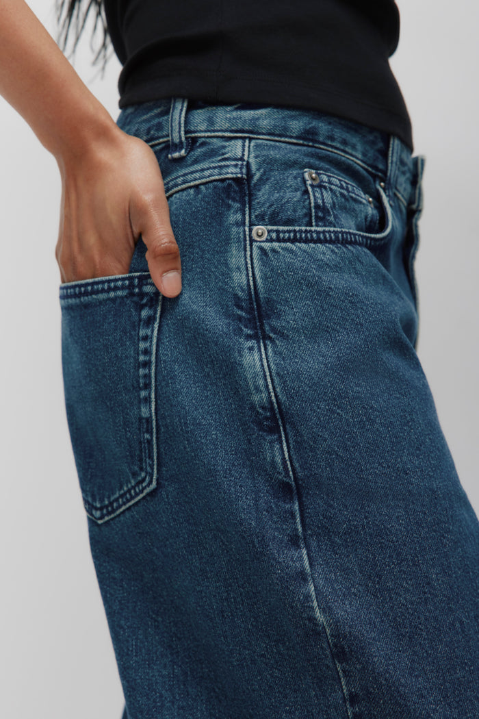 Women's Taba Denim in Mid Wash